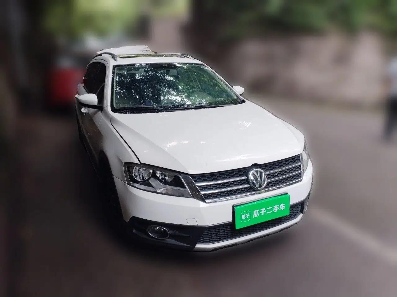 Volkswagen Cross Lavida 2014 1.4TSI DSG — миниатюра 3