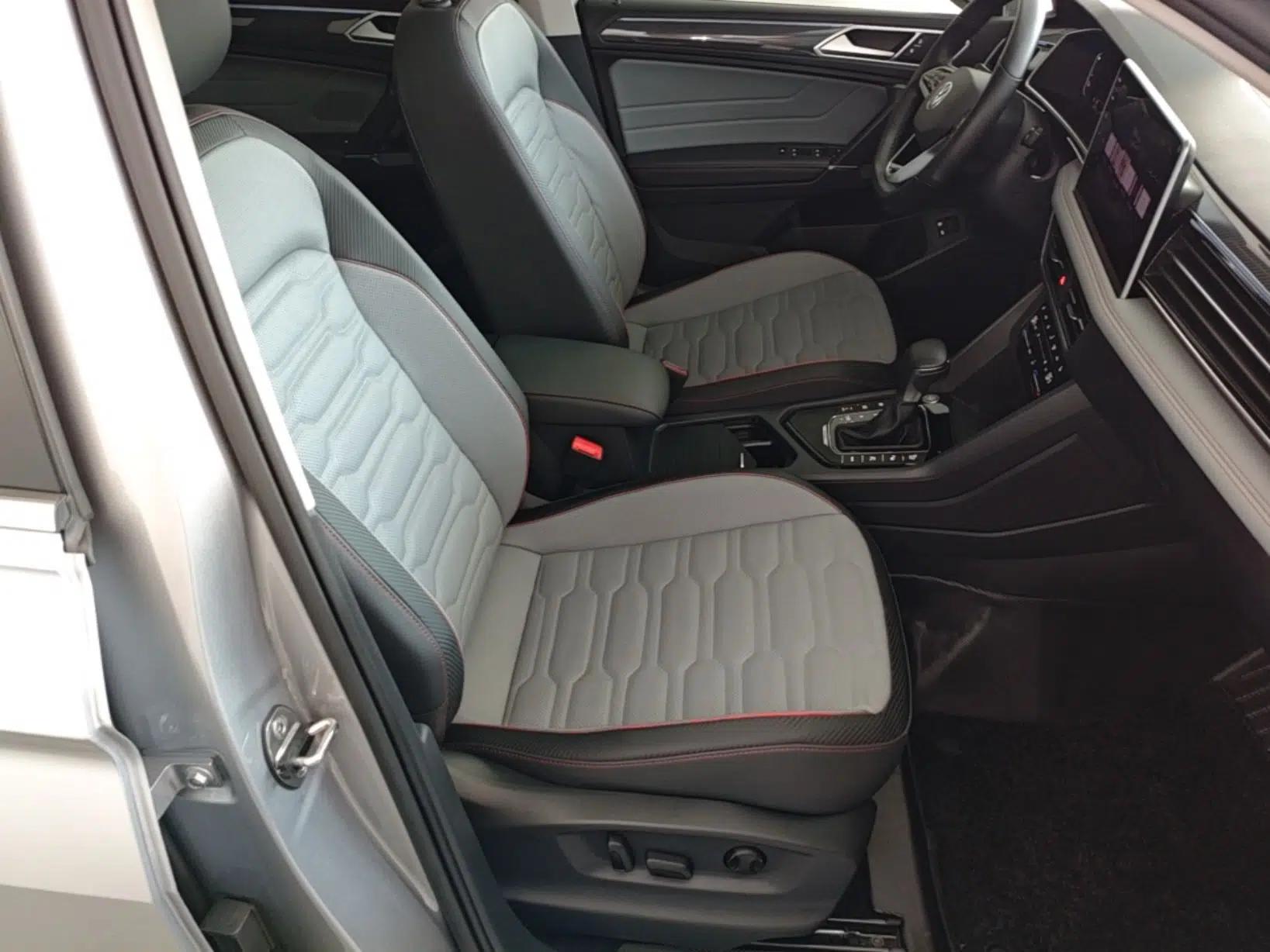 Volkswagen Tiguan L New Energy 2022 430 PHEV Plug-in Hybrid Flagship Edition — миниатюра 23