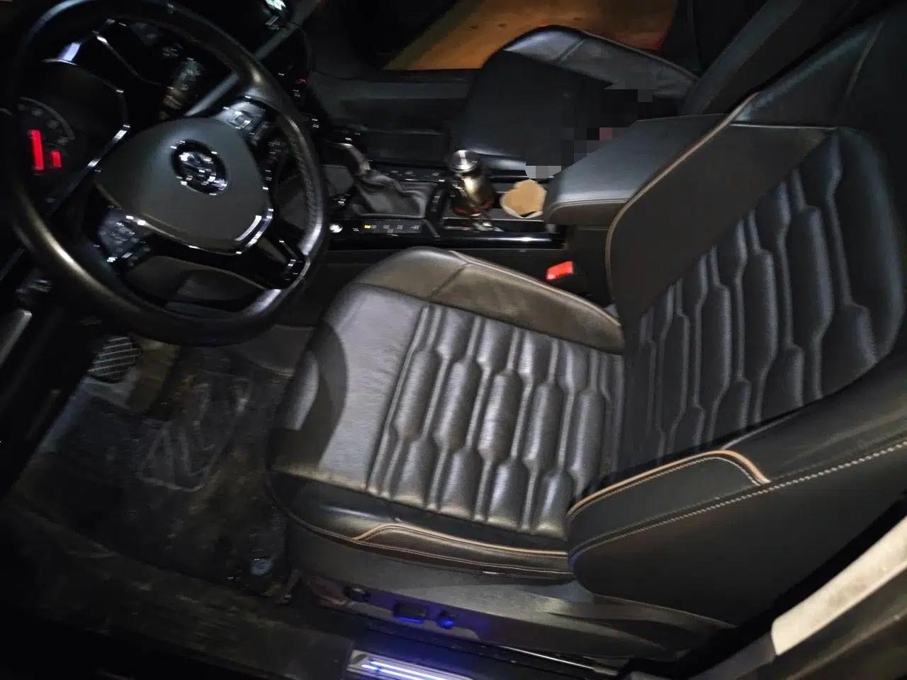 Volkswagen Passat New Energy 2019 430 PHEV Hybrid Elite Edition — миниатюра 16