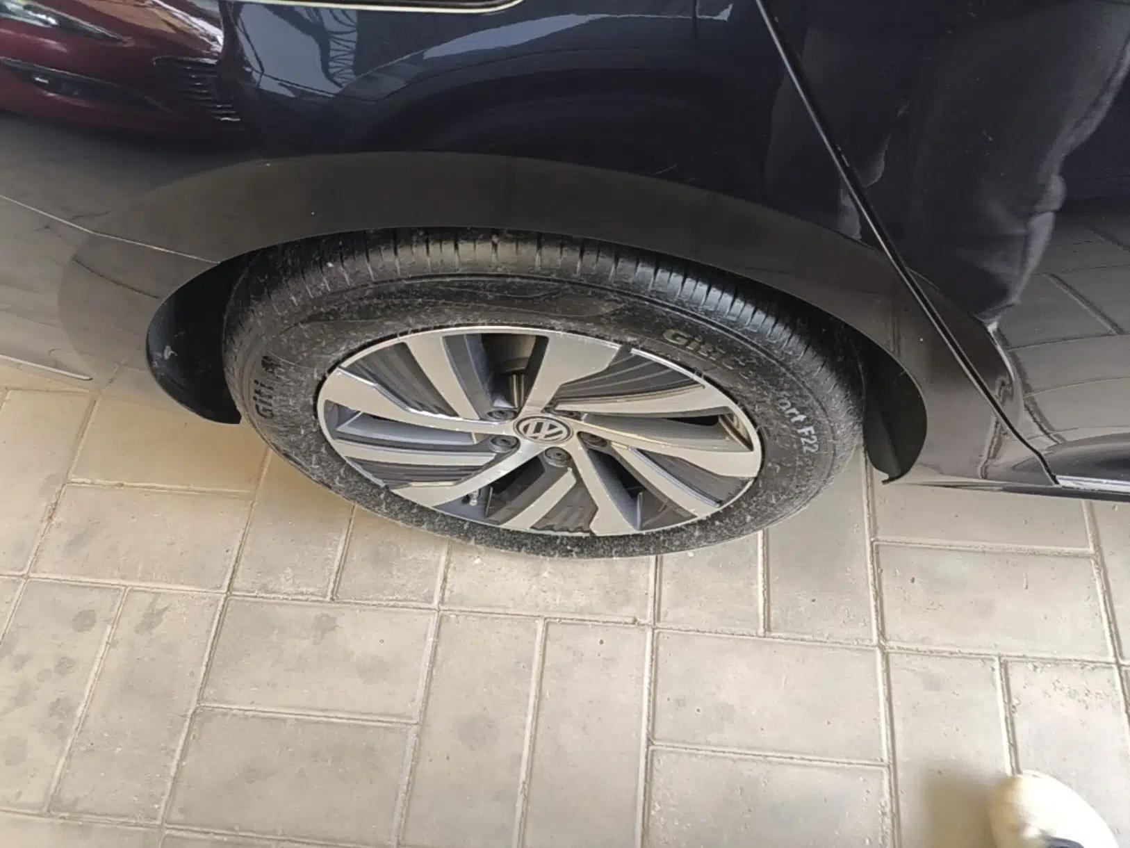 Volkswagen Passat New Energy 2020 430 PHEV Hybrid Elite Edition China VI Standard — миниатюра 10