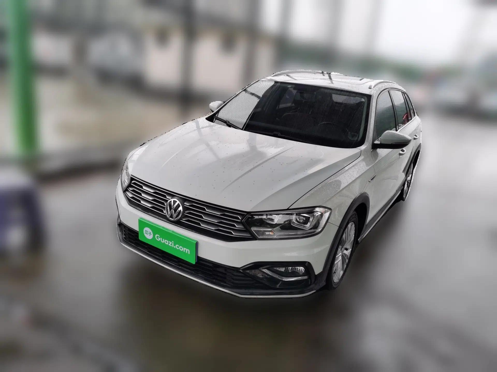 Volkswagen C-TREK 2018 230TSI DSG Comfort Model — миниатюра 1