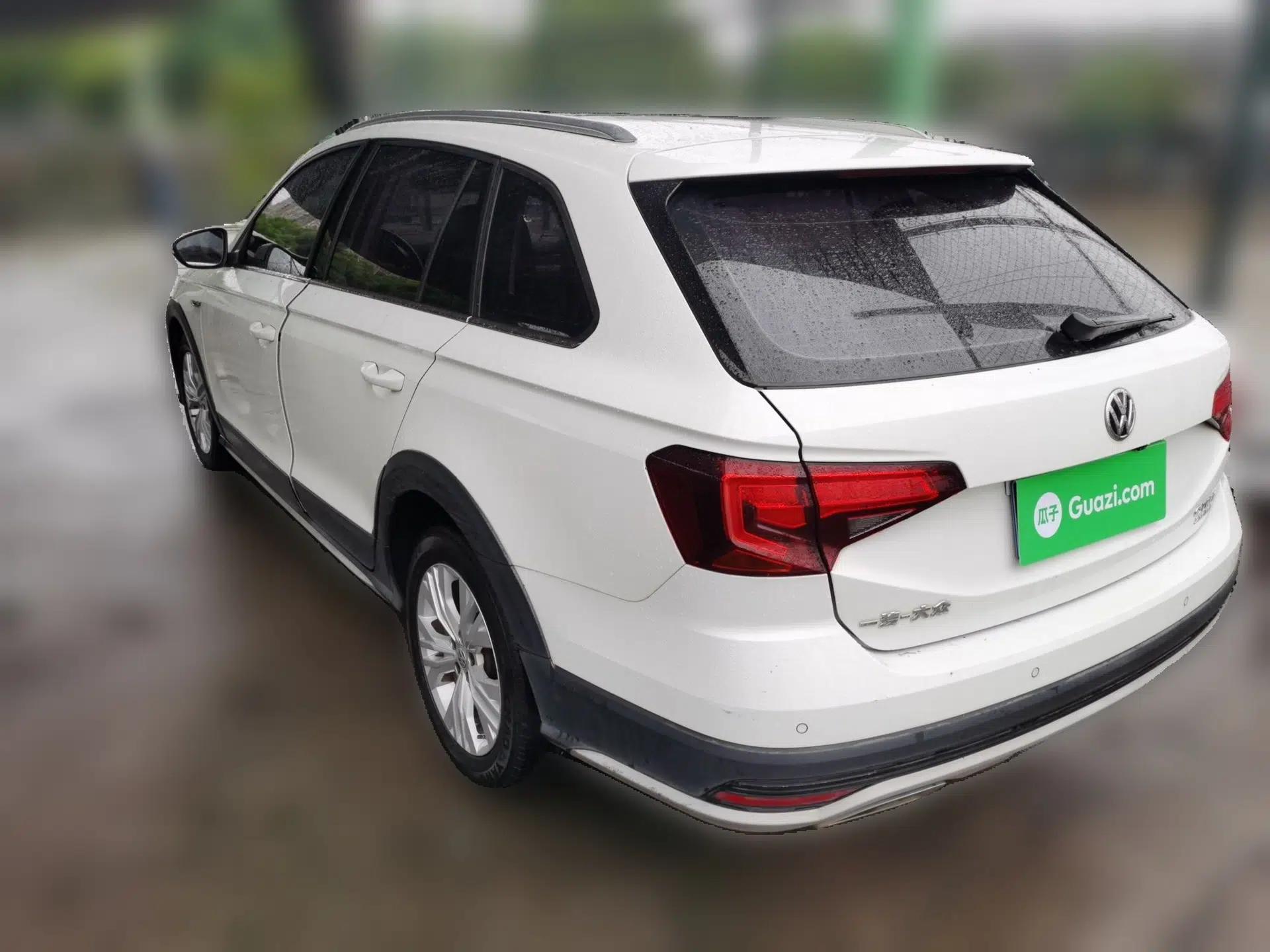 Volkswagen C-TREK 2018 230TSI DSG Comfort Model — миниатюра 4