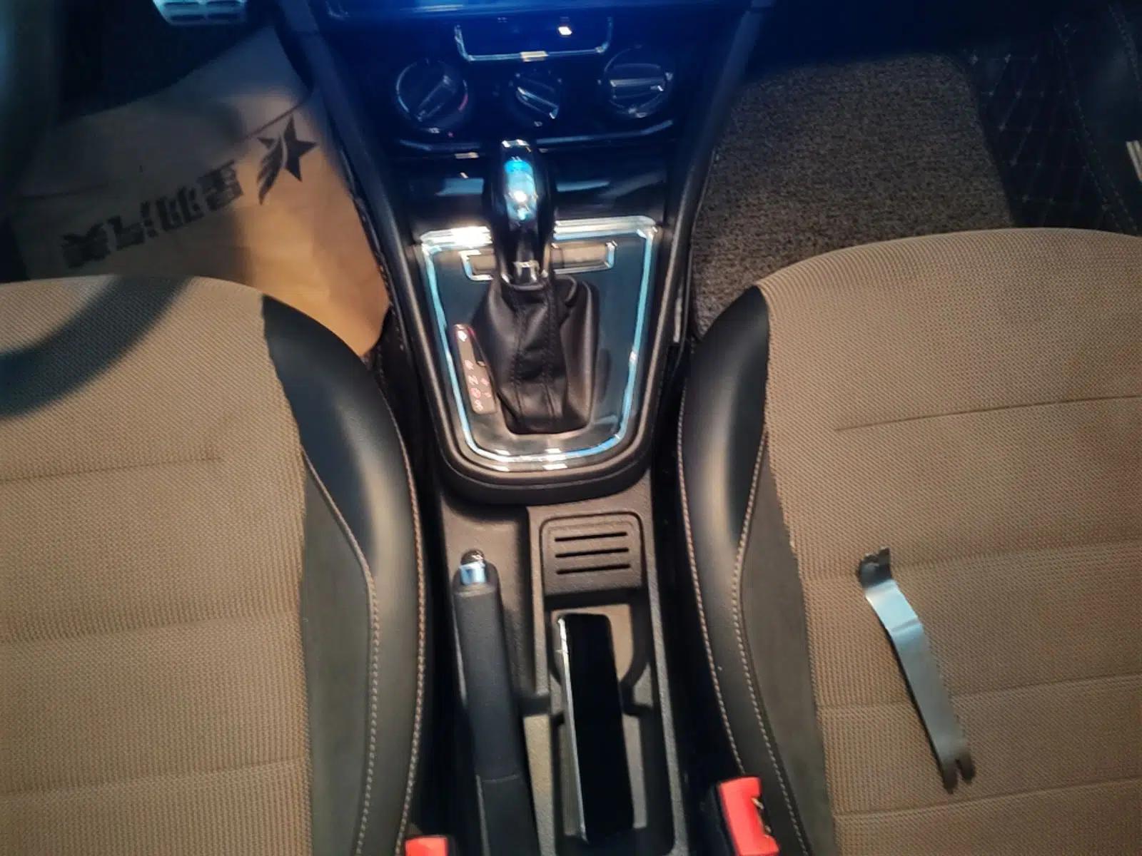Volkswagen C-TREK 2018 1.5L Automatic Comfort Model — миниатюра 17