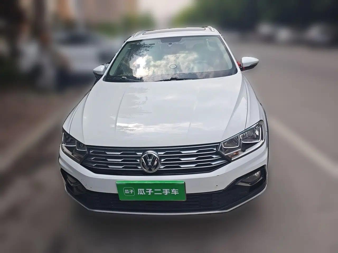 Volkswagen C-TREK 2017 230TSI DSG Comfort Version — миниатюра 2