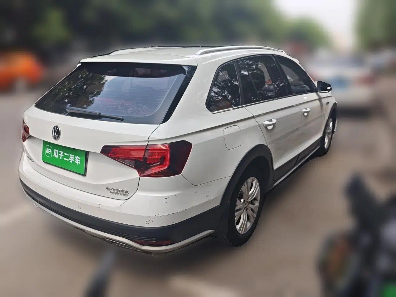 Volkswagen C-TREK 2017 230TSI DSG Comfort Version — миниатюра 6