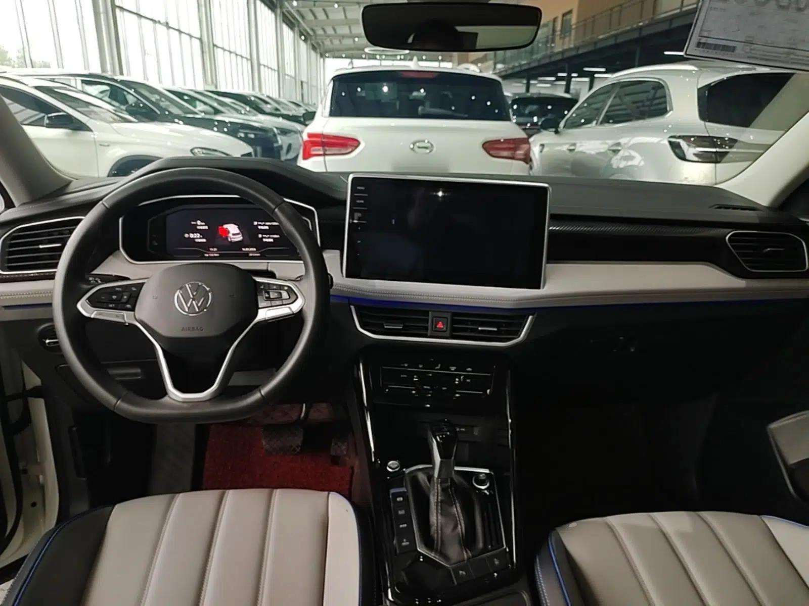 Volkswagen Tayron GTE Plug-in Hybrid 2023 280TSI Luxury Plus Advanced Edition — миниатюра 13