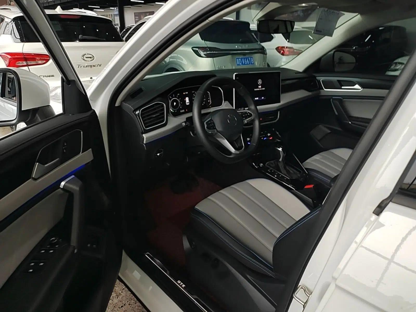 Volkswagen Tayron GTE Plug-in Hybrid 2023 280TSI Luxury Plus Advanced Edition — миниатюра 19