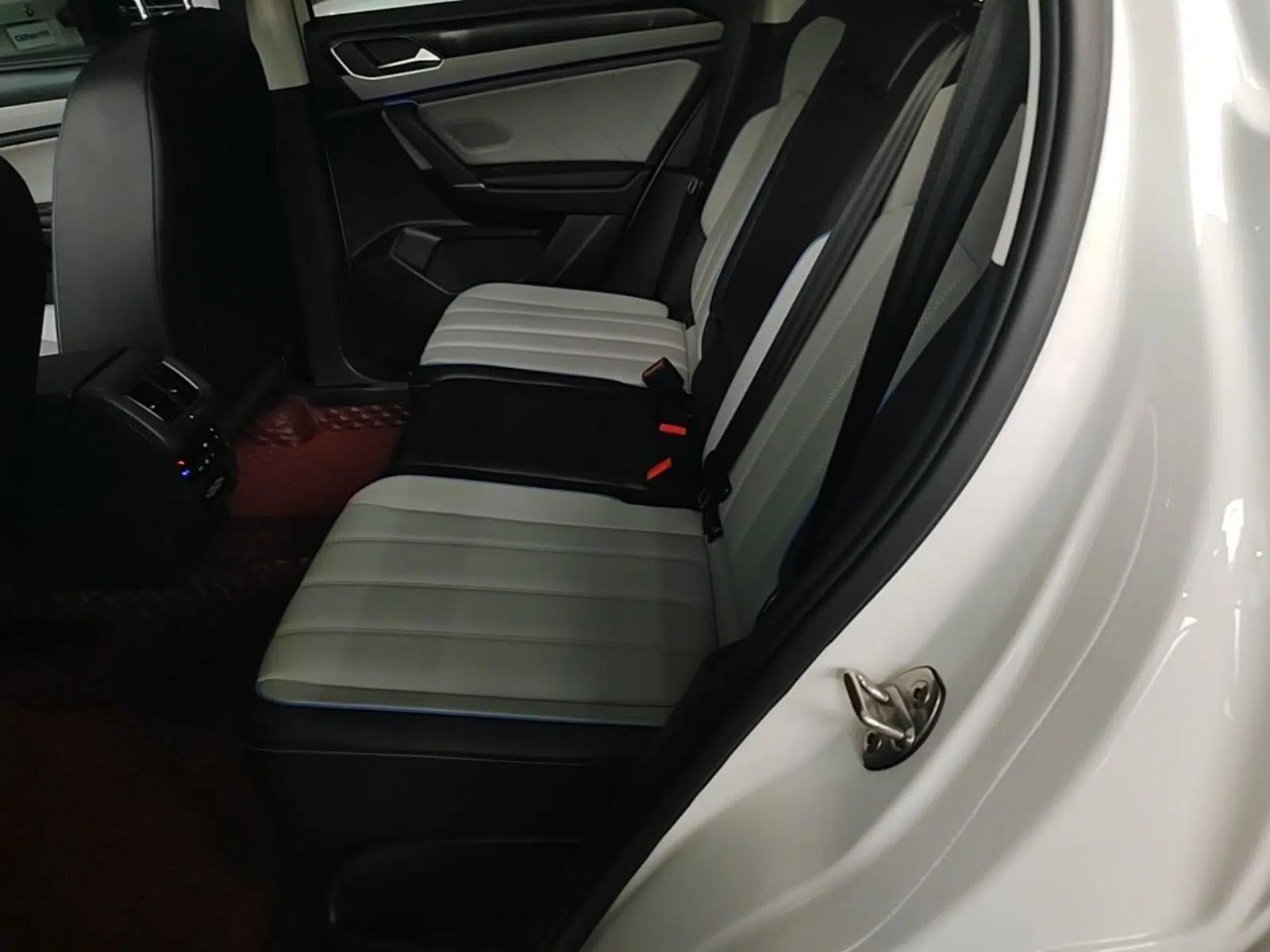 Volkswagen Tayron GTE Plug-in Hybrid 2023 280TSI Luxury Plus Advanced Edition — миниатюра 20