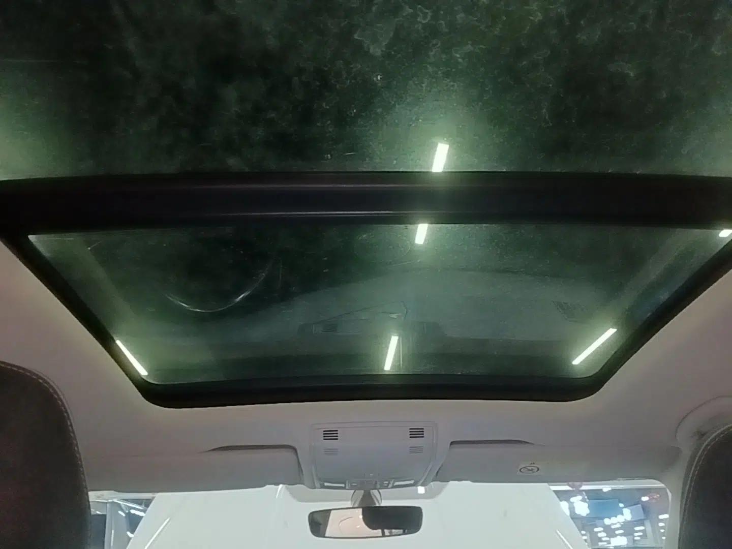 Volkswagen Tayron X 2020 330TSI Two-Wheel Drive Luxury Smart Connectivity Version — миниатюра 20