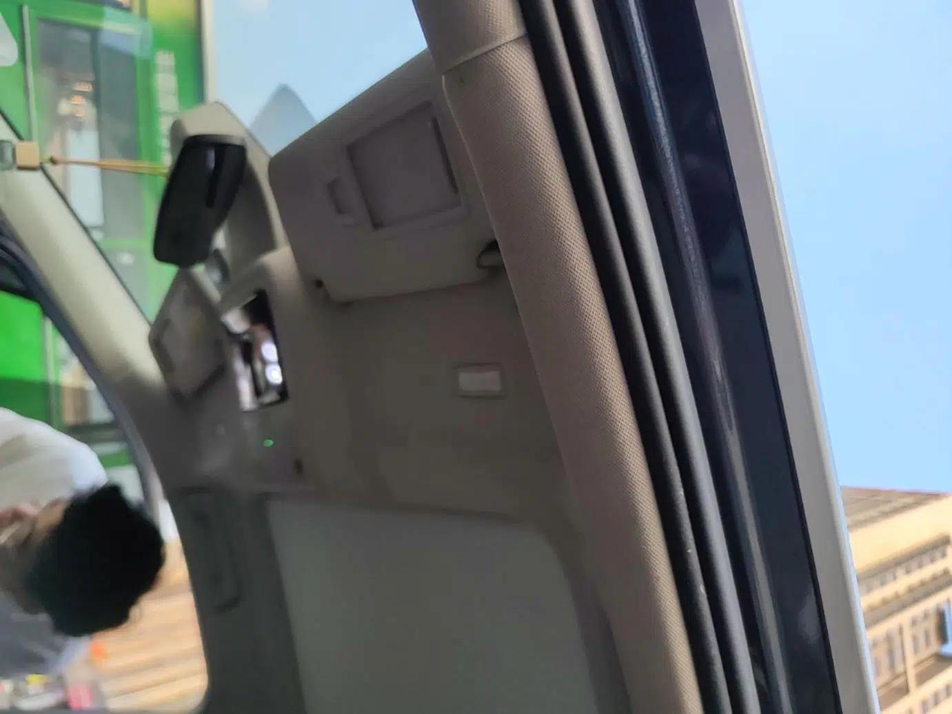 Volkswagen ID.6 CROZZ 2022 Standard Range PURE Edition — миниатюра 15