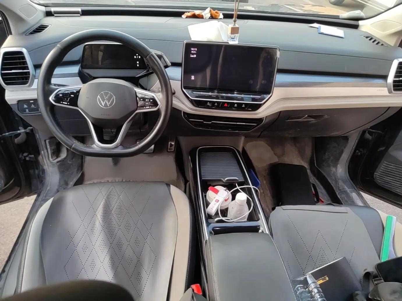 Volkswagen ID.6 CROZZ 2022 Standard Range PURE Edition — миниатюра 18