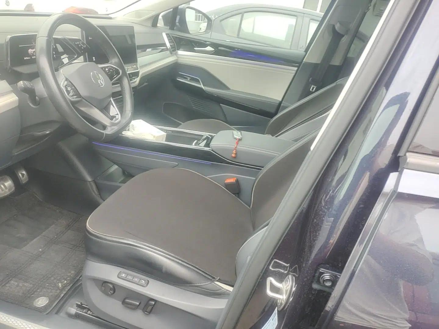 Volkswagen ID.6 CROZZ 2022 Long-Range PRO Edition — миниатюра 18