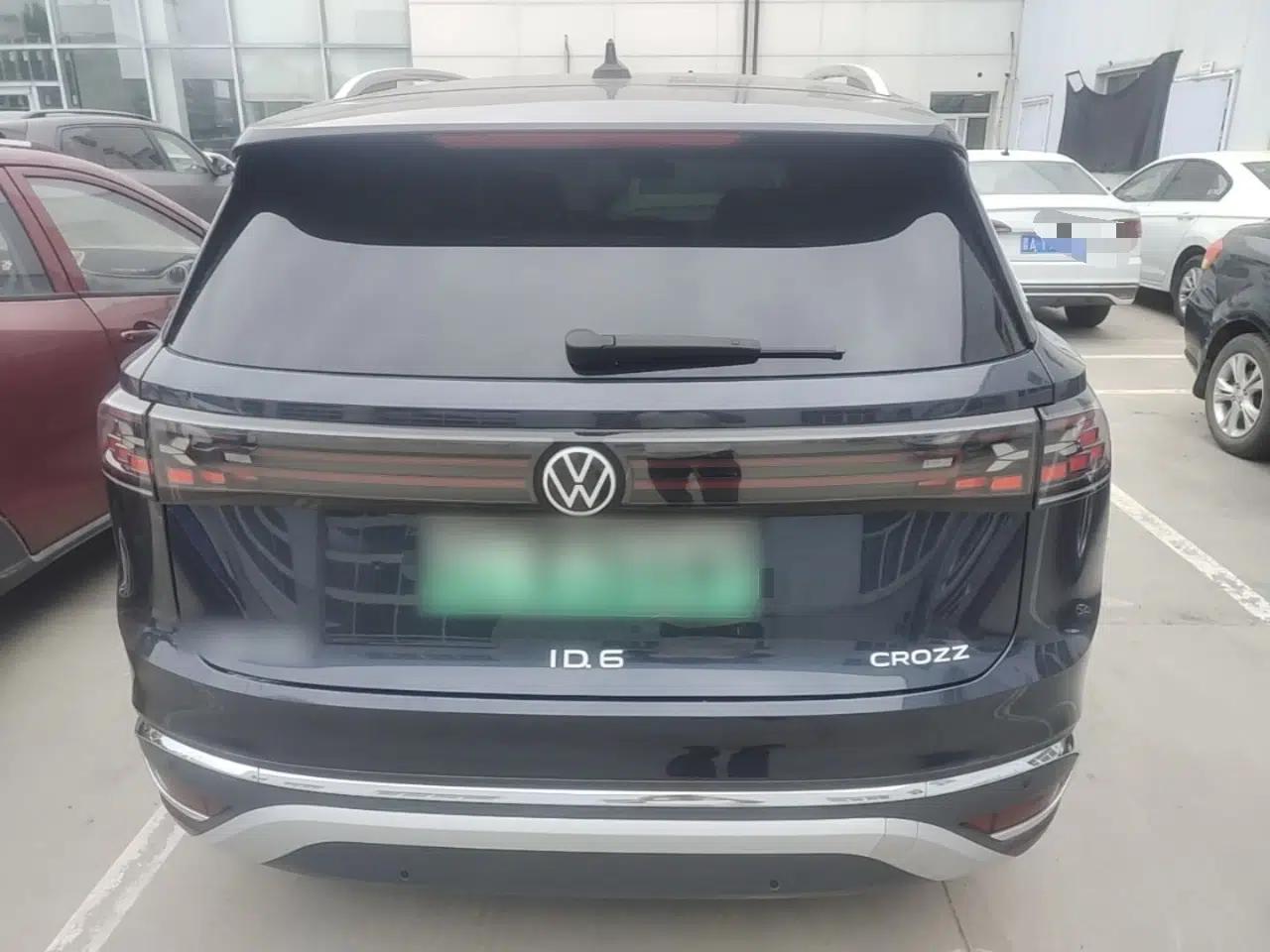 Volkswagen ID.6 CROZZ 2022 Long-Range PRO Edition — миниатюра 5