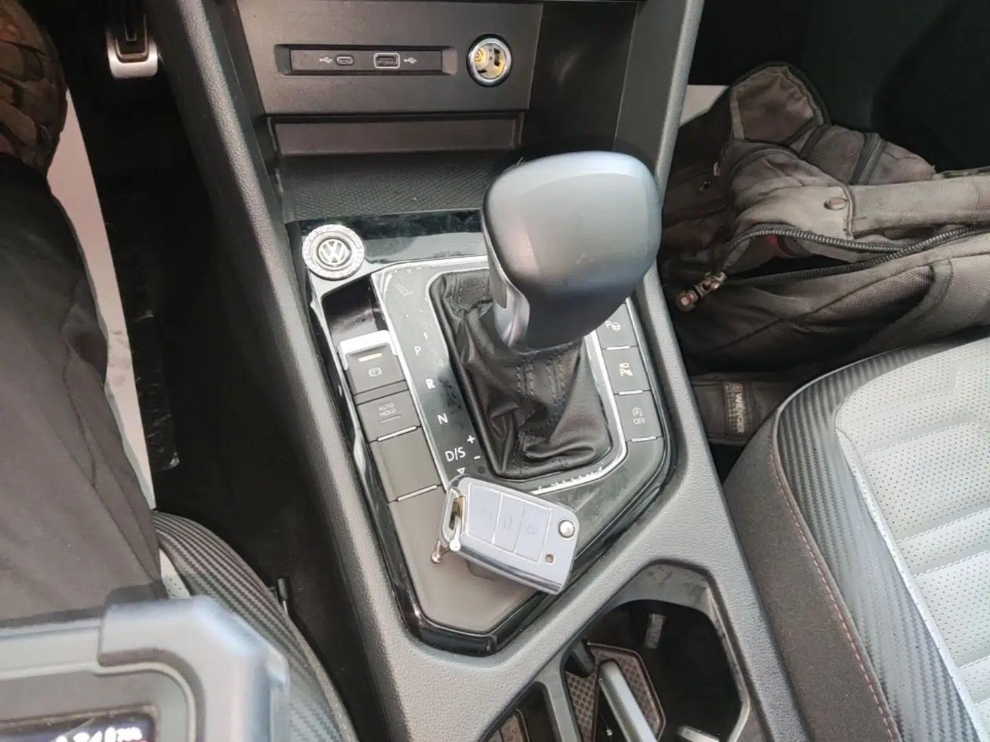 Volkswagen Tiguan X 2022 330TSI Two-Wheel-Drive Flagship Edition — миниатюра 17