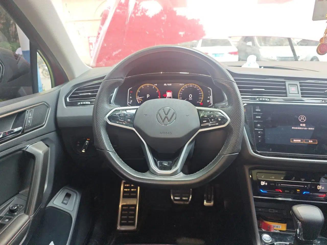 Volkswagen Tiguan X 2021 330TSI Two-Wheel-Drive Flagship Edition — миниатюра 11