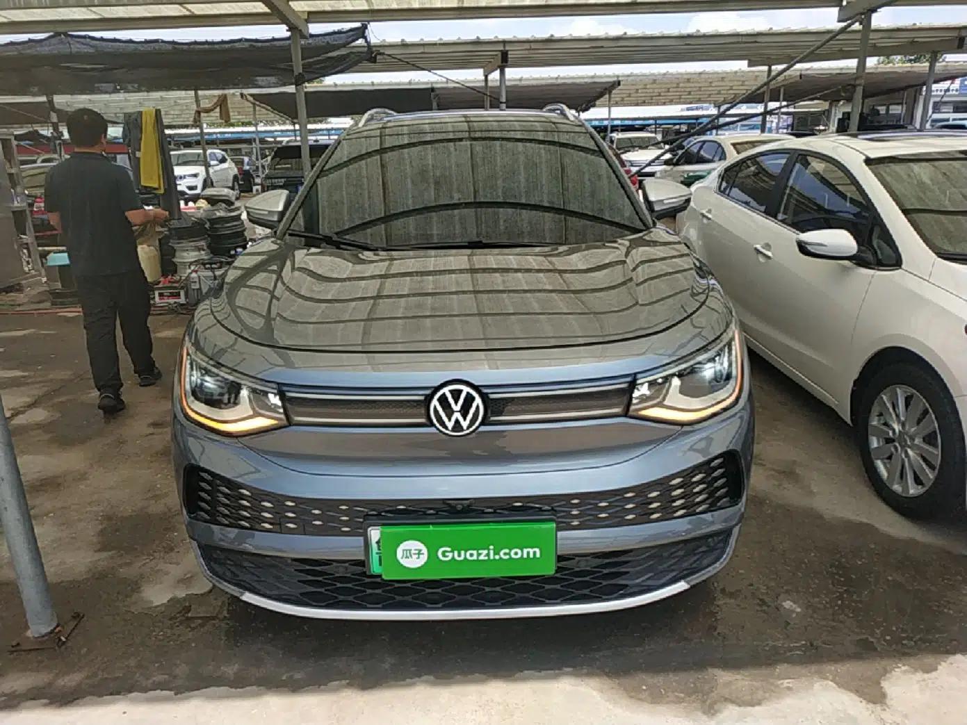 Volkswagen ID.6 X 2023 Ultra-Intelligent Long-Range Version — миниатюра 2