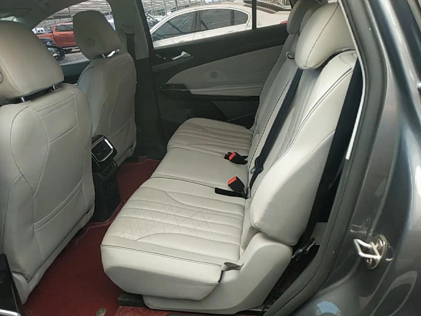 Volkswagen ID.6 X 2023 Ultra-Intelligent Long-Range Version — миниатюра 20
