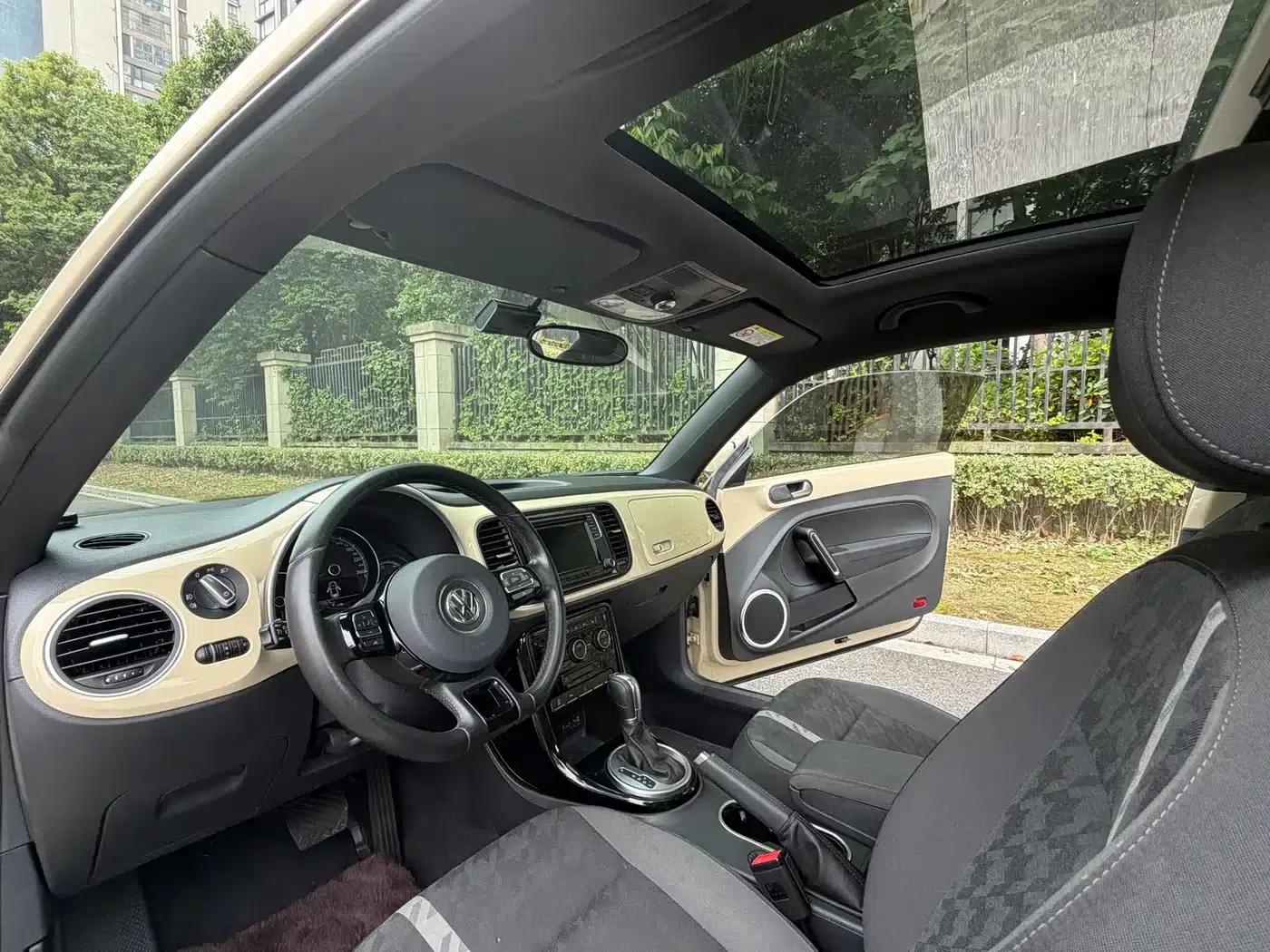 2019 Volkswagen Beetle 180TSI Classic Edition — миниатюра 3