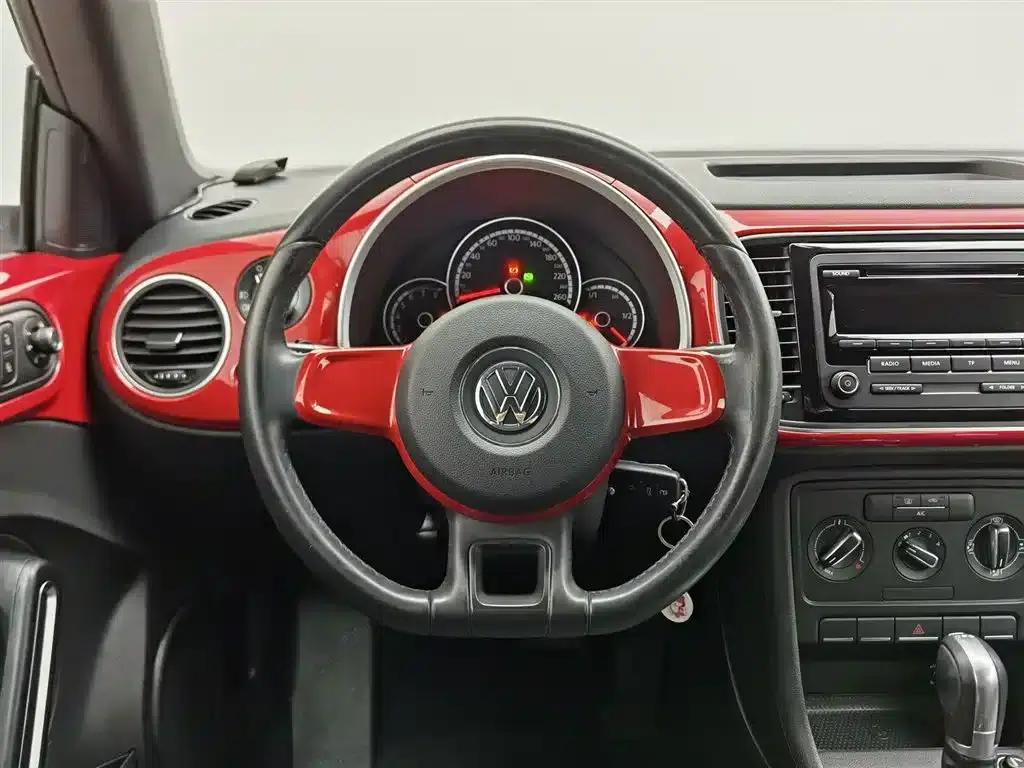 2015 Volkswagen Beetle 180TSI — миниатюра 11