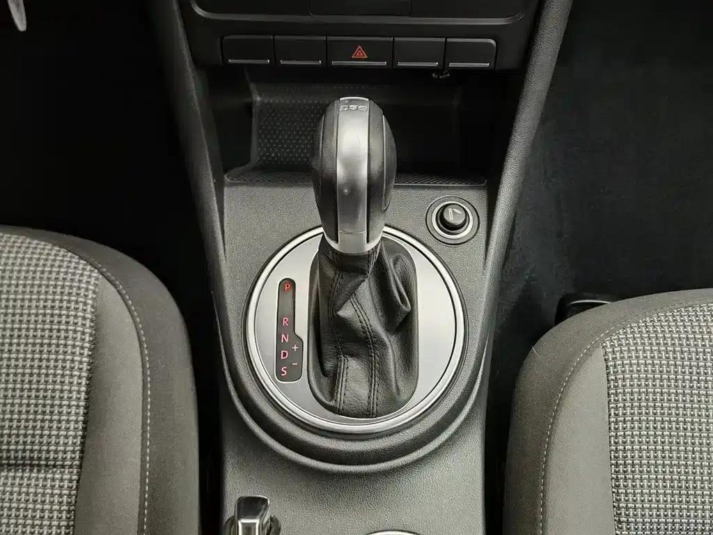 2015 Volkswagen Beetle 180TSI — миниатюра 13