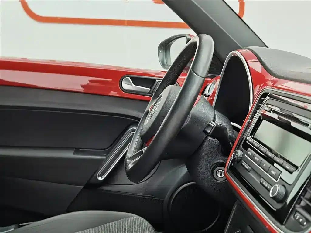 2015 Volkswagen Beetle 180TSI — миниатюра 22