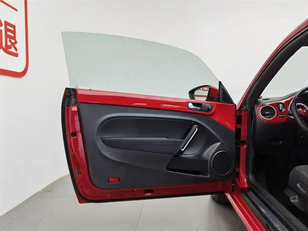 2015 Volkswagen Beetle 180TSI — миниатюра 8