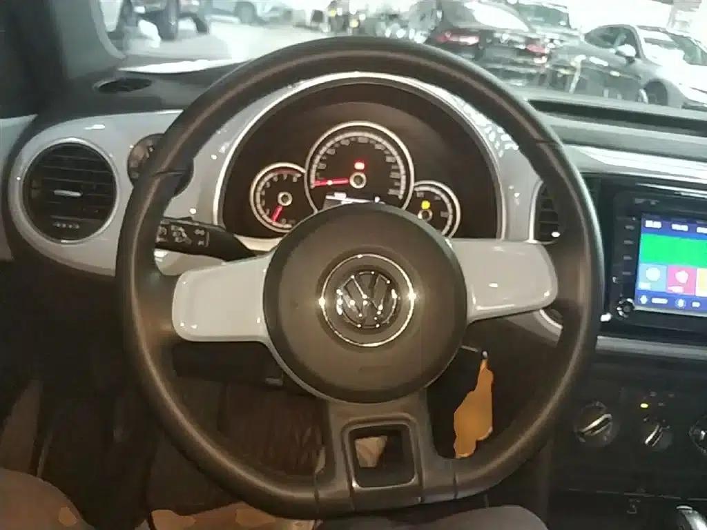 2015 Volkswagen Beetle 180TSI — миниатюра 11