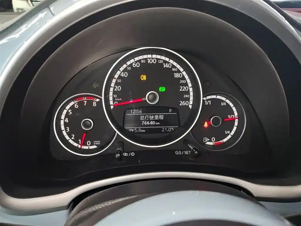 2015 Volkswagen Beetle 180TSI — миниатюра 12