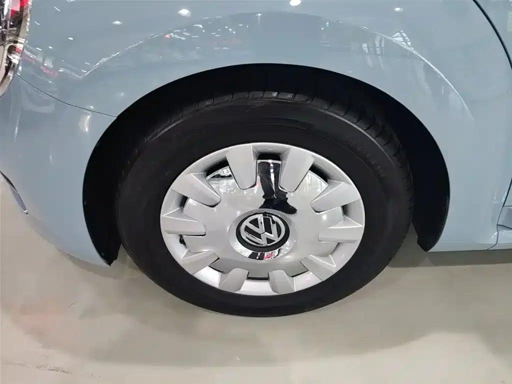2015 Volkswagen Beetle 180TSI — миниатюра 23