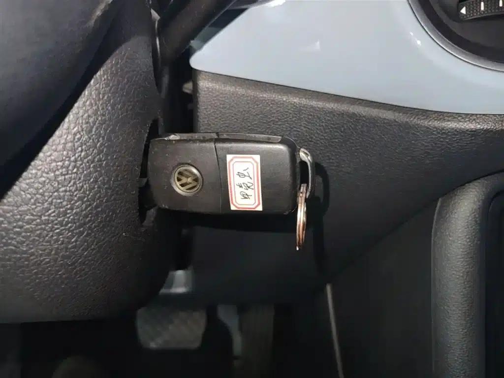 2015 Volkswagen Beetle 180TSI — миниатюра 9