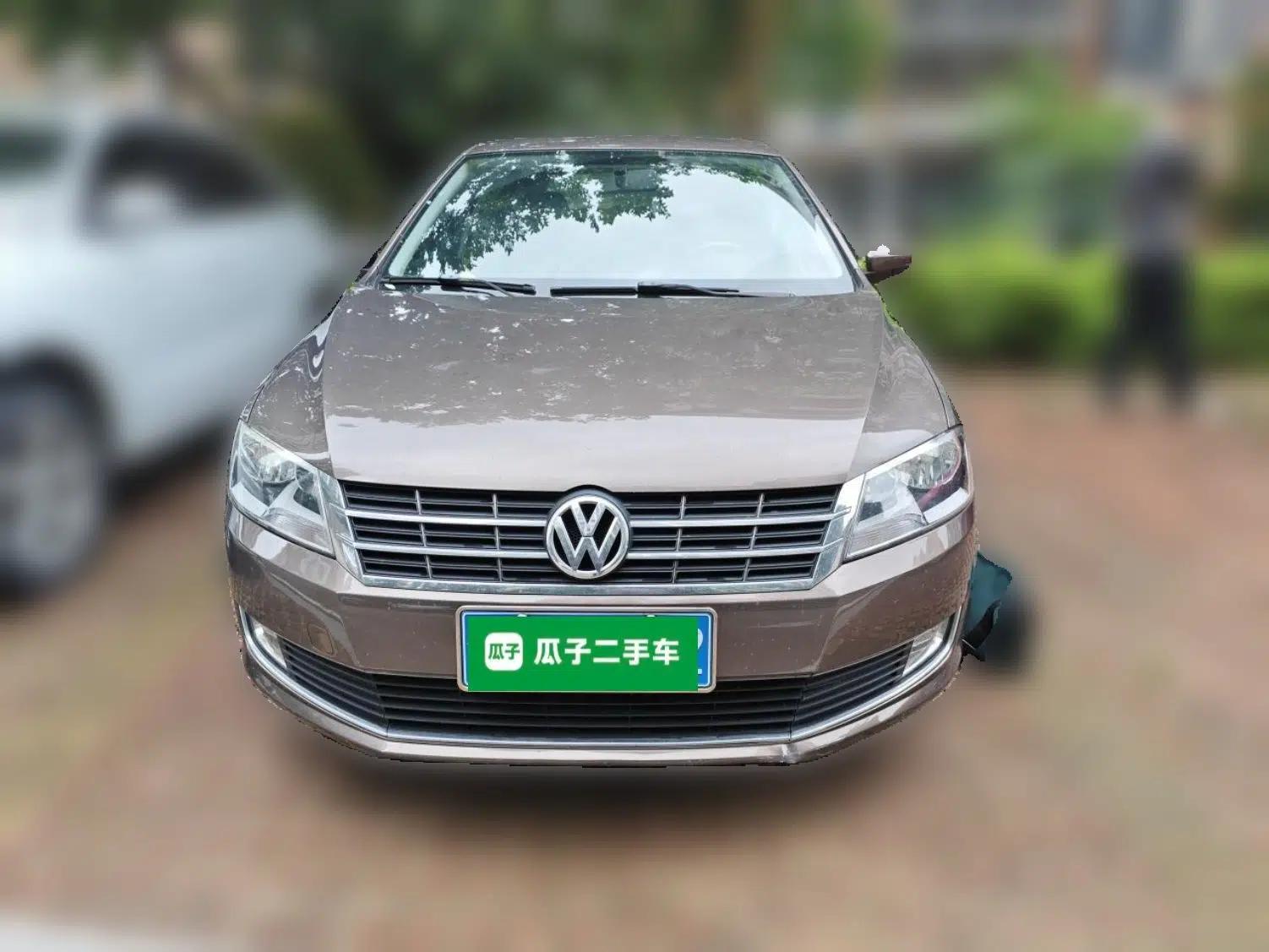Volkswagen Gran Lavida 2013 1.6L Automatic Comfort Model — миниатюра 2
