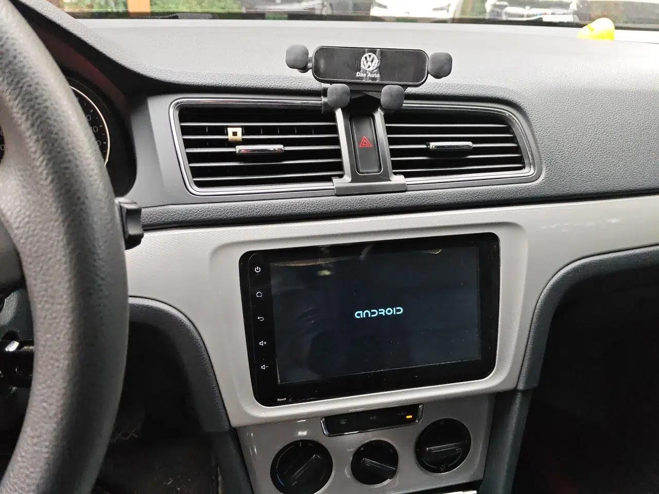 Volkswagen Gran Lavida 2013 1.6L Automatic Comfort Model — миниатюра 14