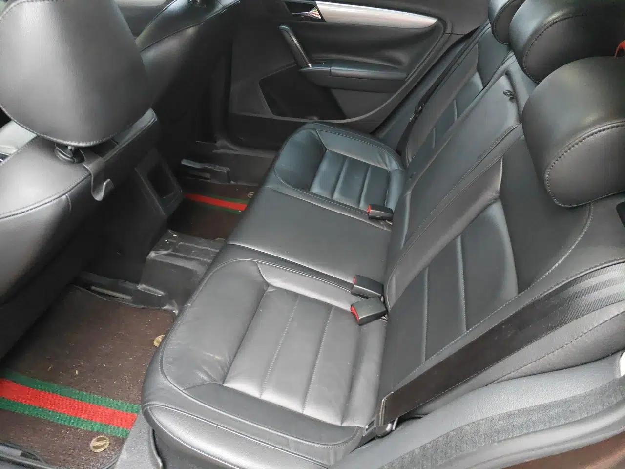 Volkswagen Gran Lavida 2013 1.6L Automatic Comfort Model — миниатюра 18