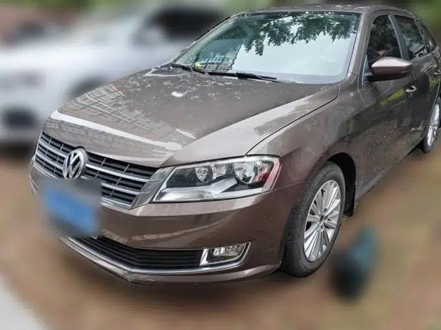 Volkswagen Gran Lavida 2013 1.6L Automatic Comfort Model