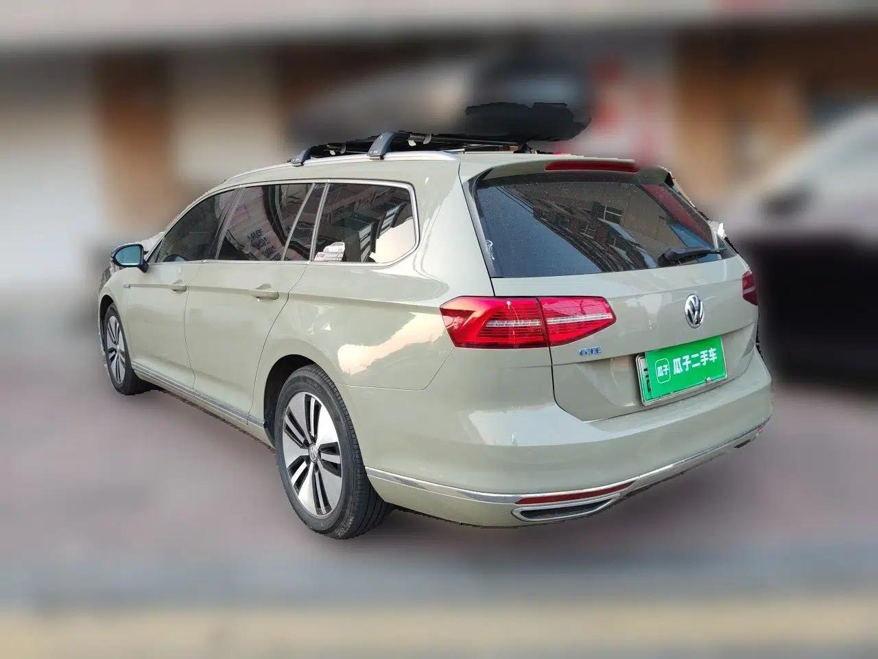 Volkswagen Variant New Energy 2019 GTE model — миниатюра 4