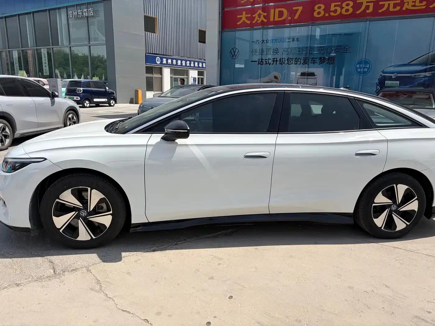 Volkswagen ID.7 VIZZION 2024 AIR — миниатюра 4