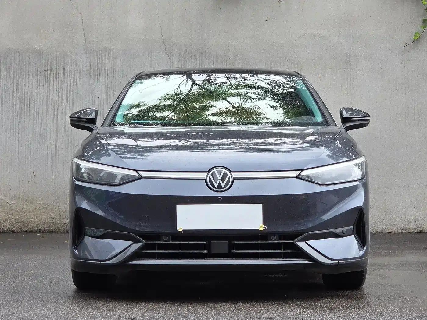 Volkswagen ID.7 VIZZION 2024 First Edition — миниатюра 2