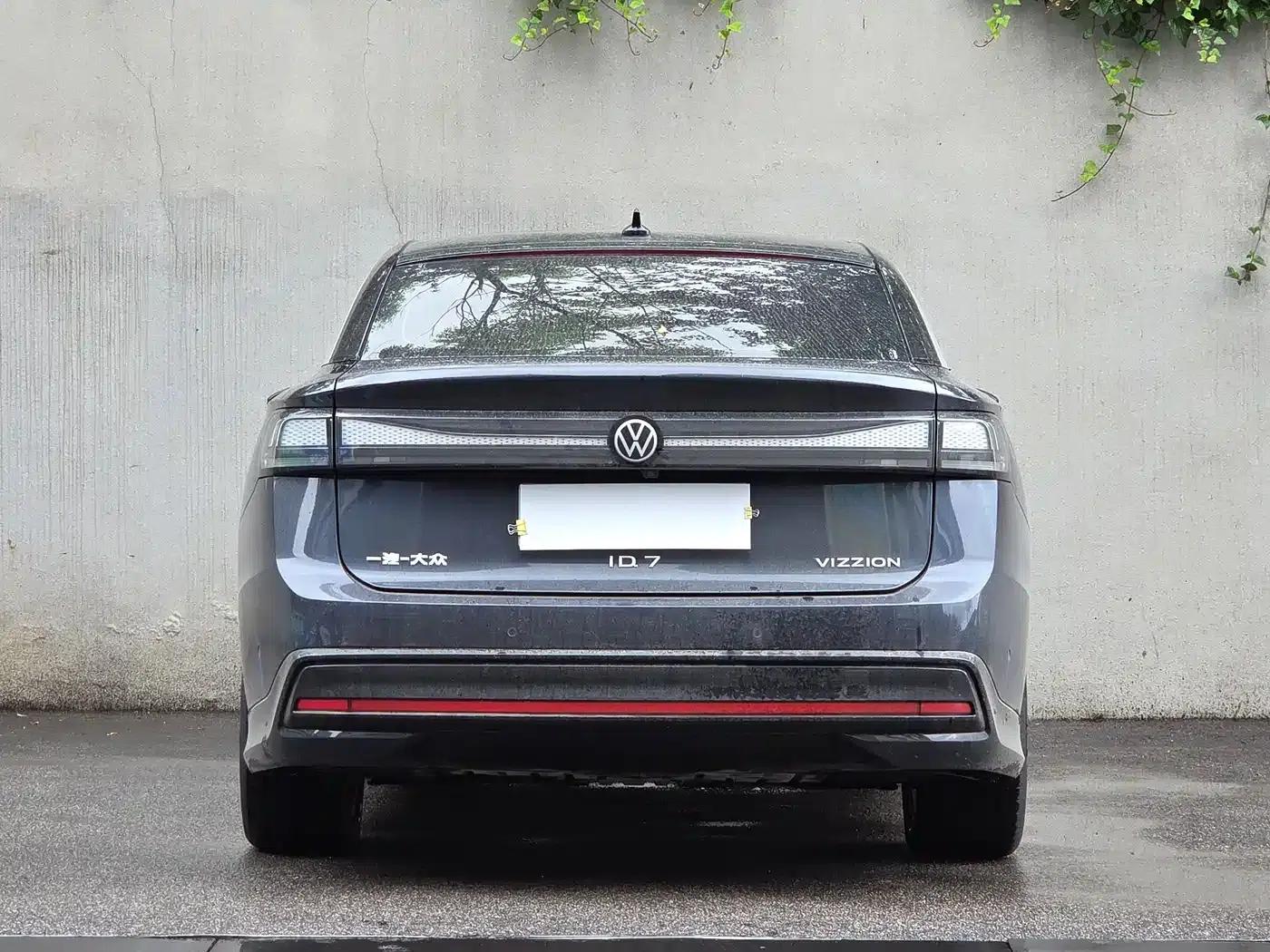 Volkswagen ID.7 VIZZION 2024 First Edition — миниатюра 8