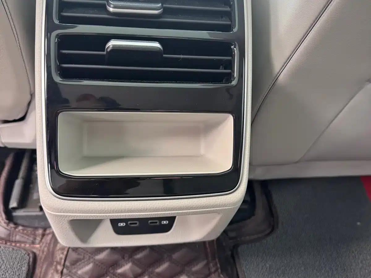 Volkswagen ID.7 VIZZION 2024 First Edition — миниатюра 11