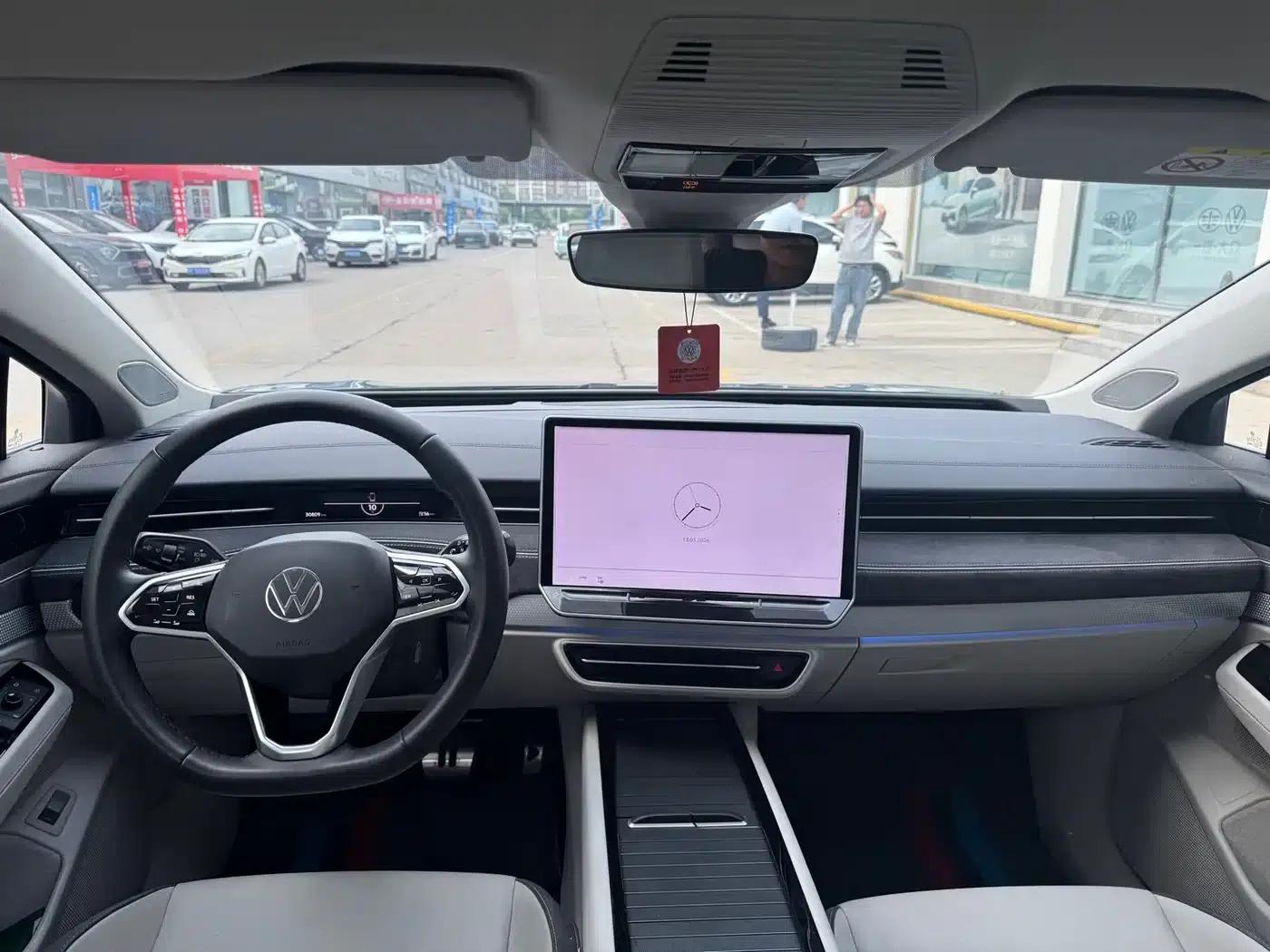 Volkswagen ID.7 VIZZION 2024 First Edition — миниатюра 12