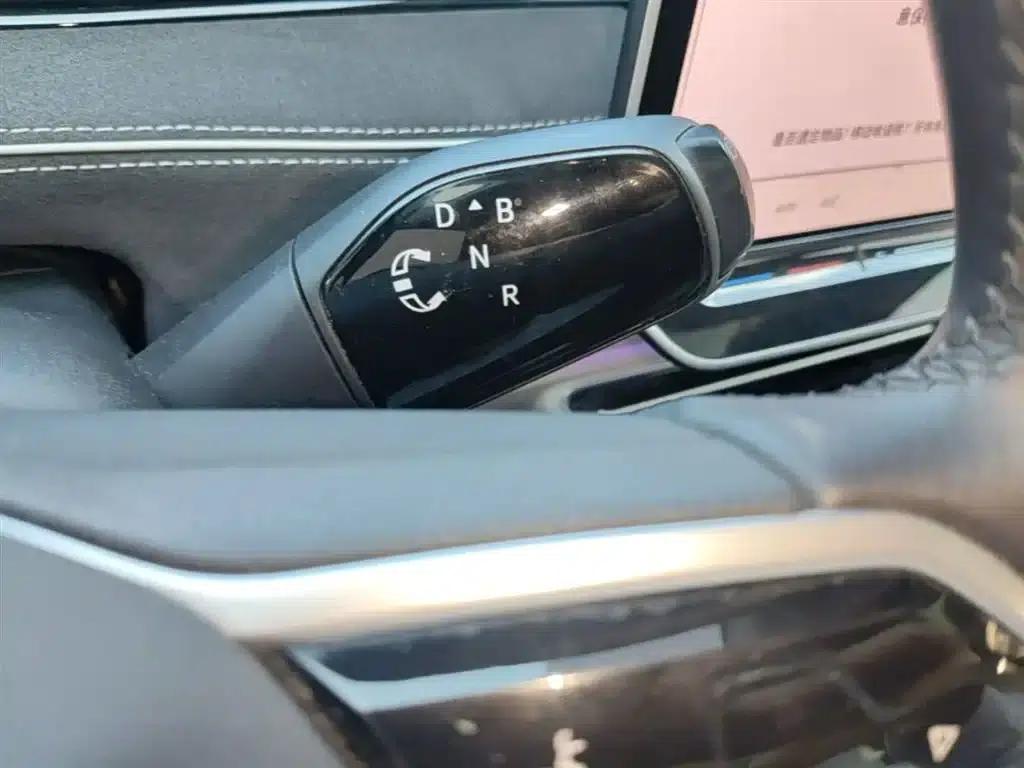 Volkswagen ID.7 VIZZION 2024 First Edition — миниатюра 14
