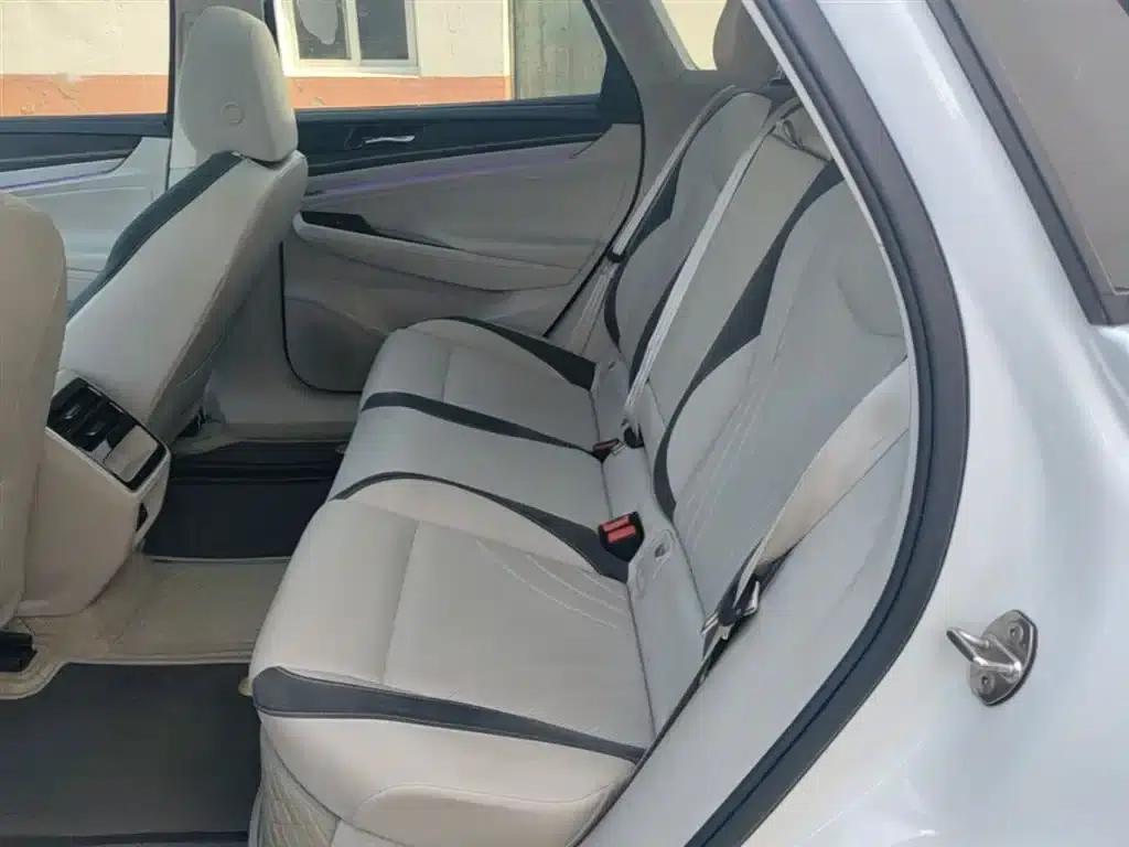 Volkswagen ID.7 VIZZION 2024 First Edition — миниатюра 17