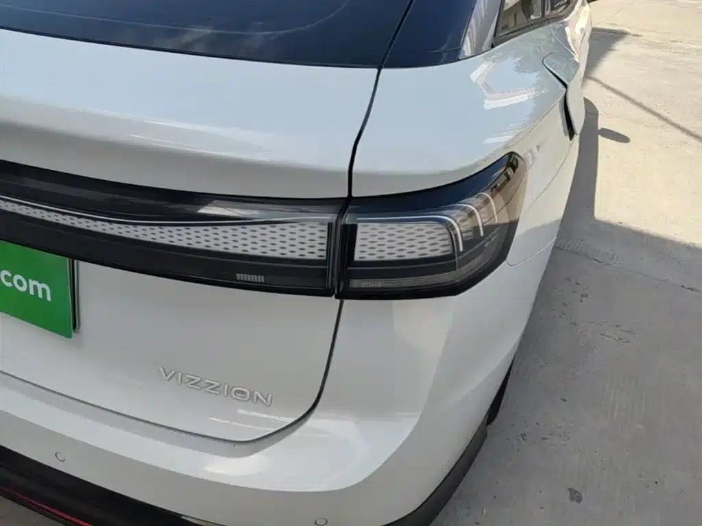 Volkswagen ID.7 VIZZION 2024 First Edition — миниатюра 8