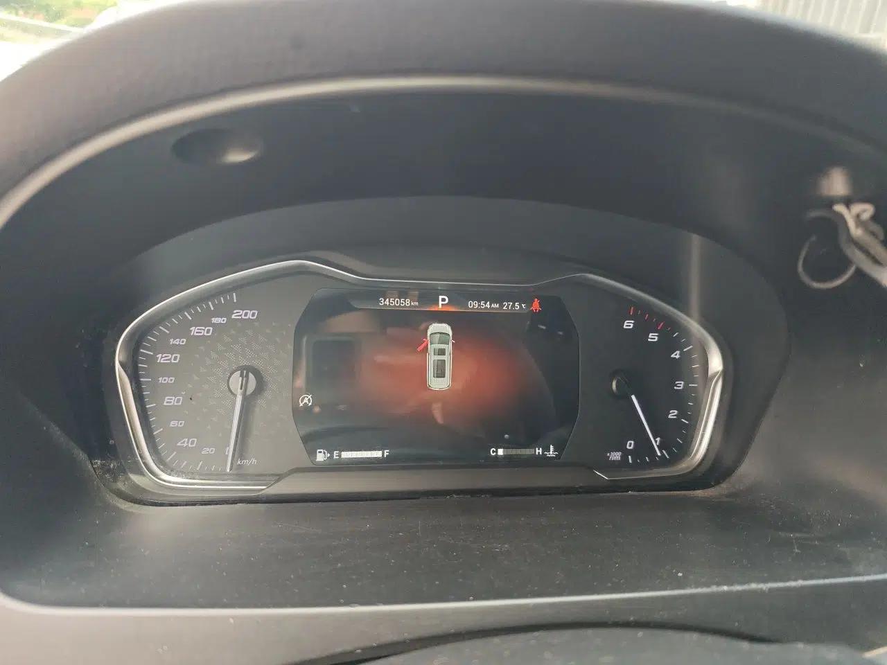 SAIC MAXUS G20 2021 PLUS 2.0T Diesel Automatic Luxury Edition — миниатюра 13