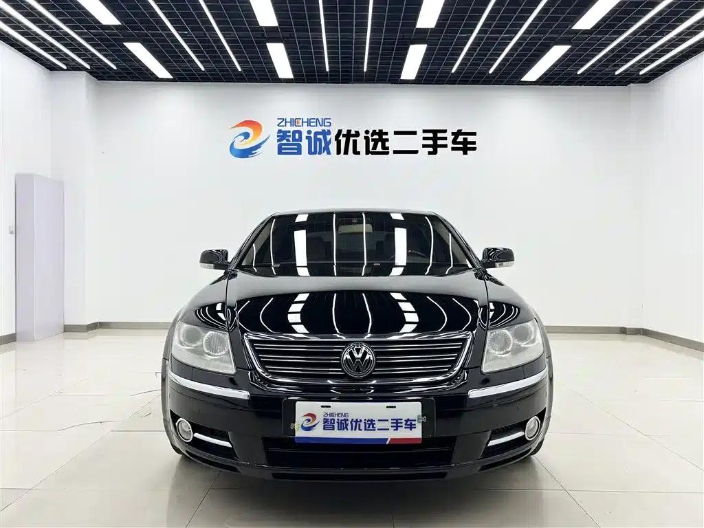 Phaeton 2009 4.2L V8 4-seater Extended Executive Edition — миниатюра 2