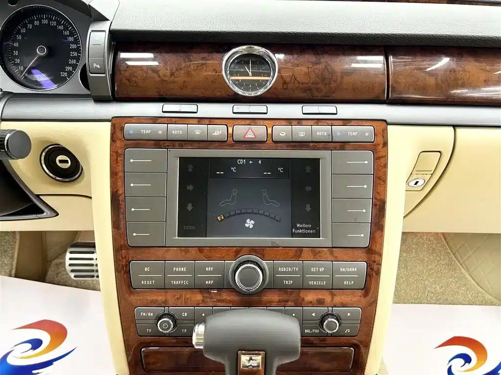 Phaeton 2009 4.2L V8 4-seater Extended Executive Edition — миниатюра 15