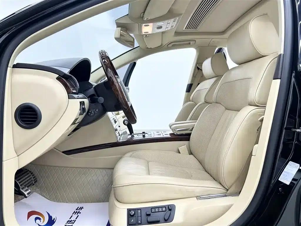 Phaeton 2009 4.2L V8 4-seater Extended Executive Edition — миниатюра 5