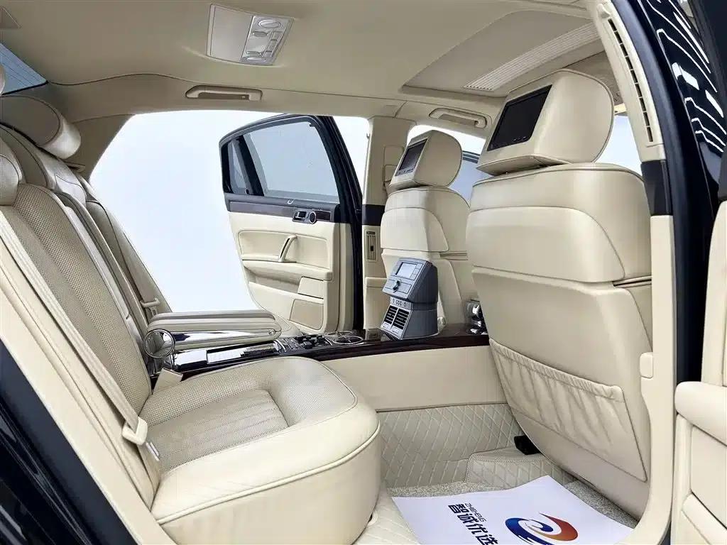 Phaeton 2009 4.2L V8 4-seater Extended Executive Edition — миниатюра 7