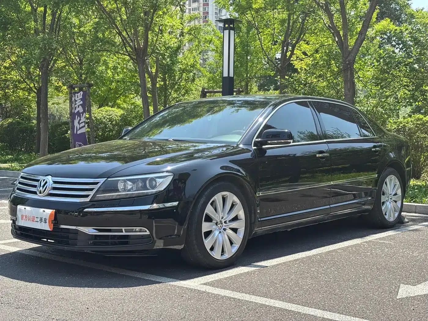 Phaeton 2011 3.6L V6 4-seater Extended Individual Edition — миниатюра 1