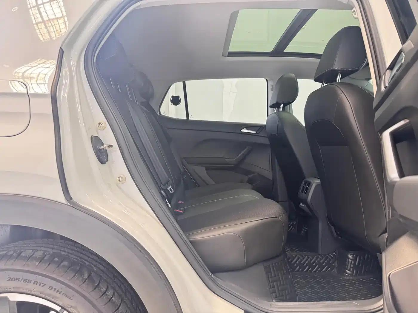 T-Cross 2021 1.5L Automatic 30th Anniversary Edition — миниатюра 12